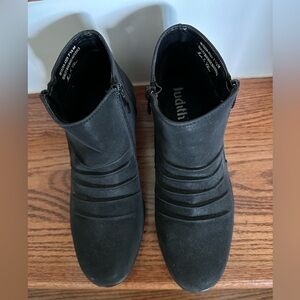 Judith Black Ankle Boots